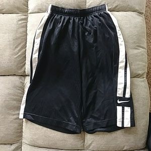 Kids Large Nike Shirt